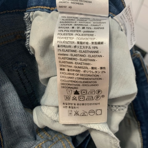 LEVI’S Highrise Skinny Jeans - Picture 4 of 4